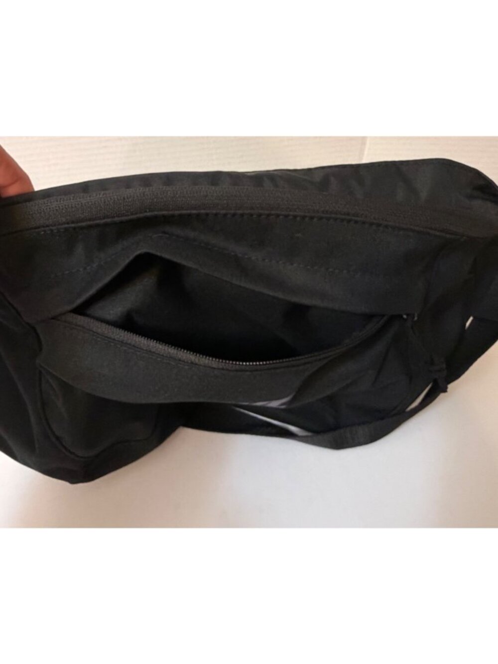 NWOT Nike Tech Hip Waist Pack Black - Picture 9 of 12
